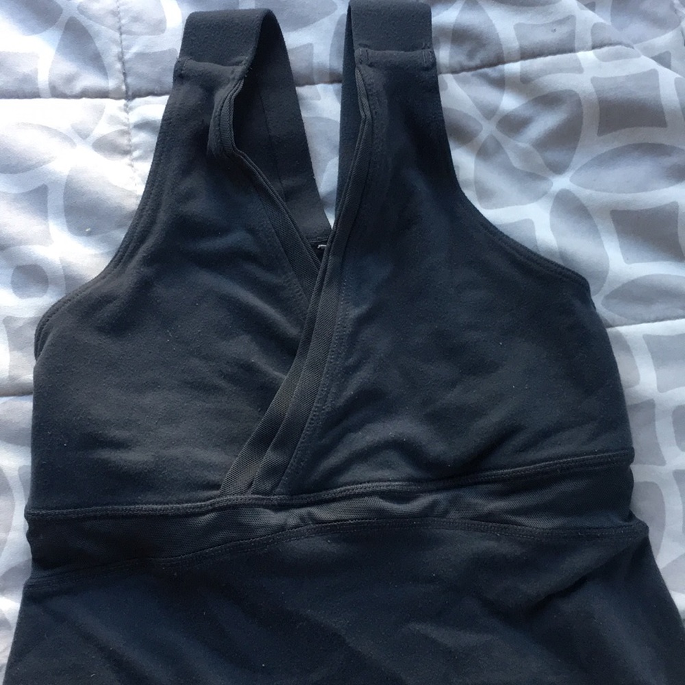 Lululemon Mesh Tank - Picture 4 of 4